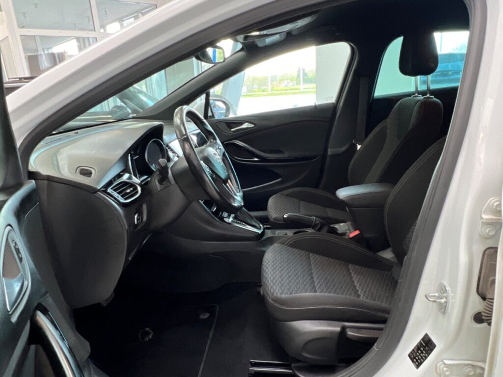 Opel Astra 1,6 CDTi 136 Dynamic Sports Tourer aut. 5d - Billede 4