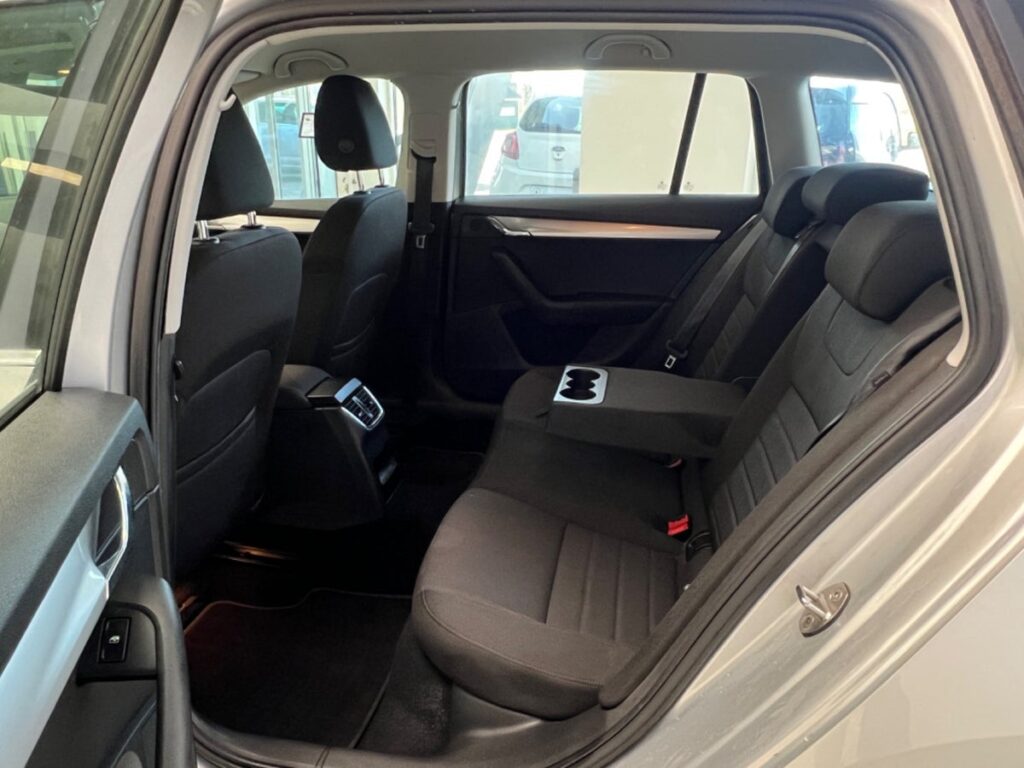 Skoda Octavia 1,6 TDi 110 Style 5d - Billede 14