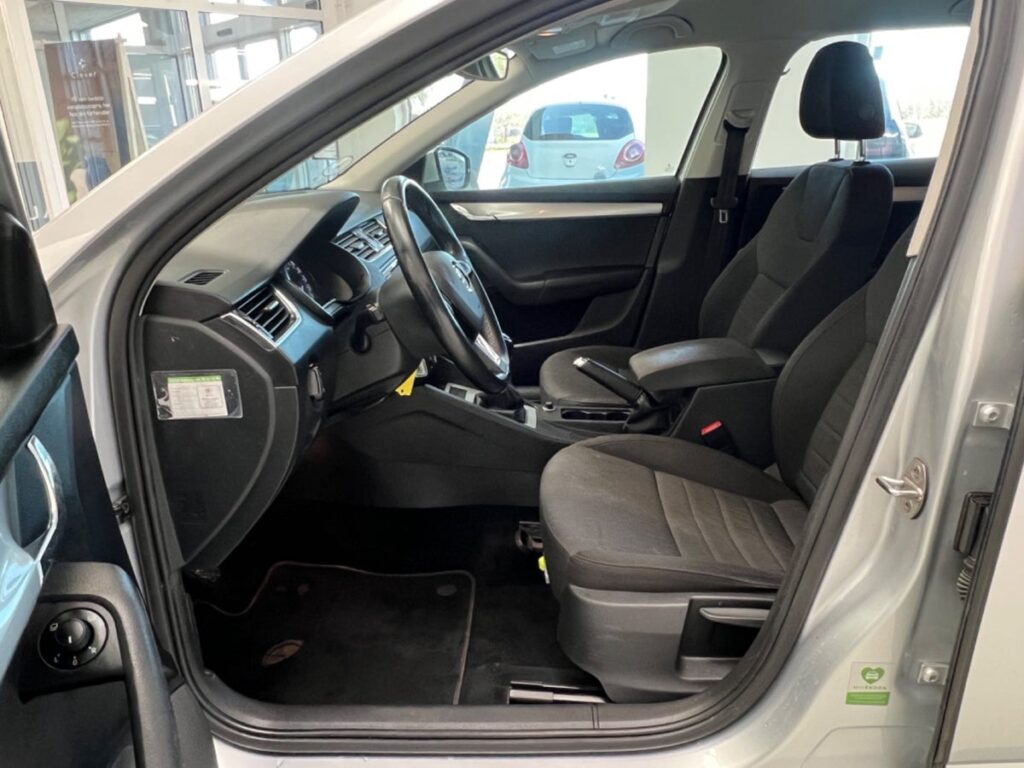 Skoda Octavia 1,6 TDi 110 Style 5d - Billede 4