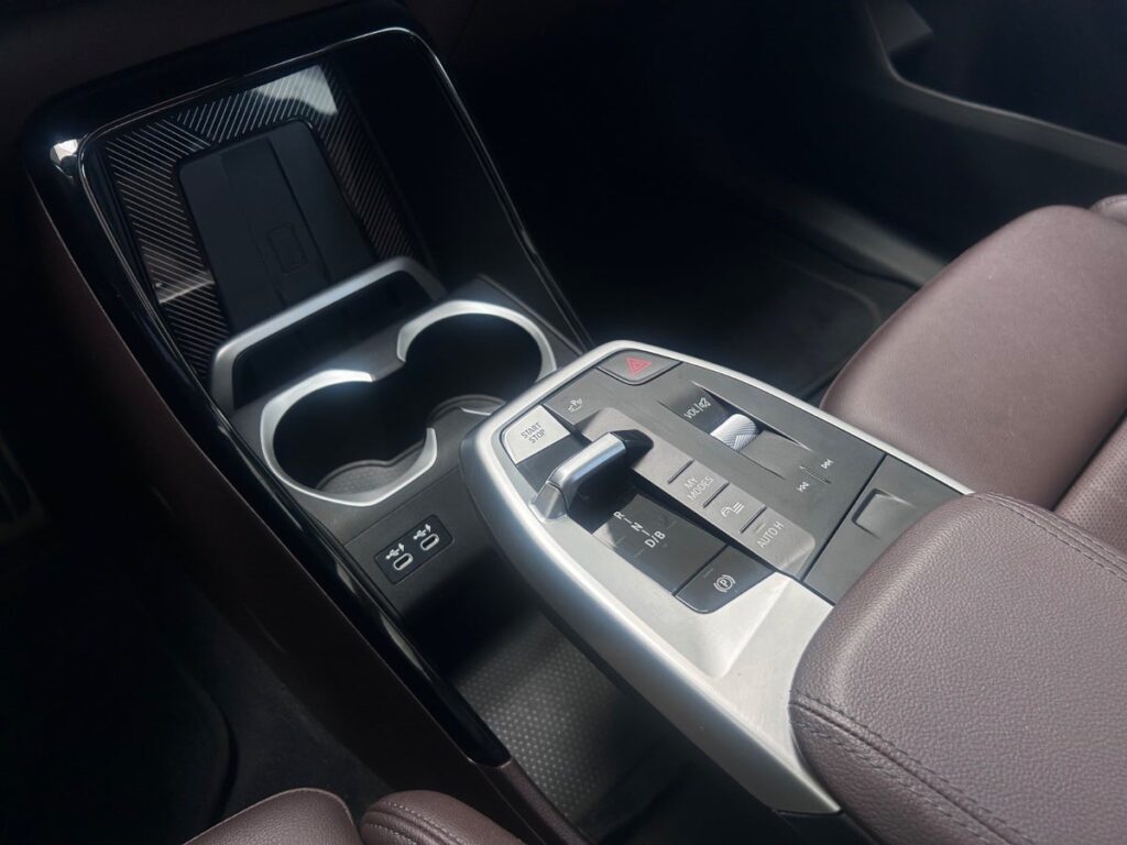 BMW iX1 xDrive30 Fully Charged M-Sport 5d - Billede 13