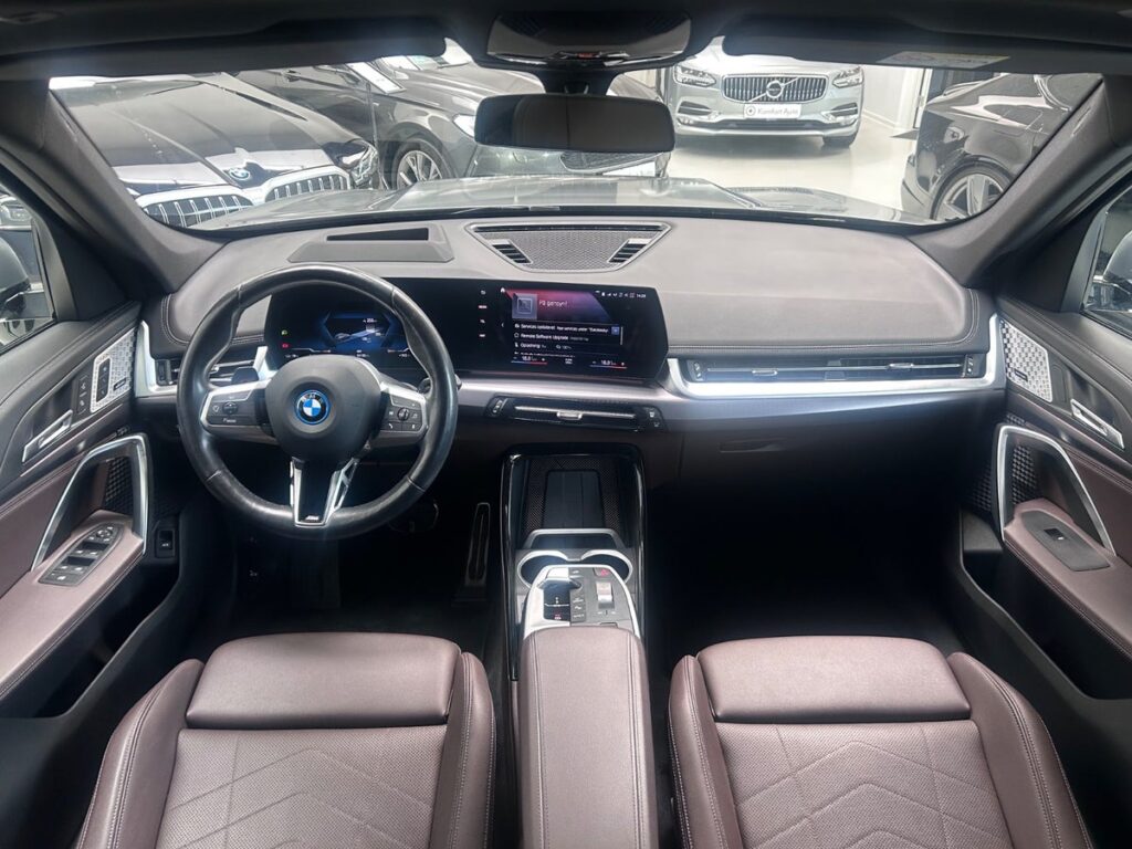 BMW iX1 xDrive30 Fully Charged M-Sport 5d - Billede 6