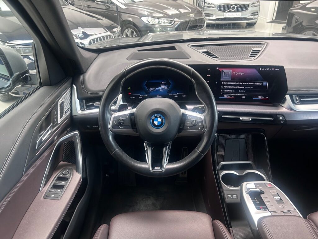 BMW iX1 xDrive30 Fully Charged M-Sport 5d - Billede 7