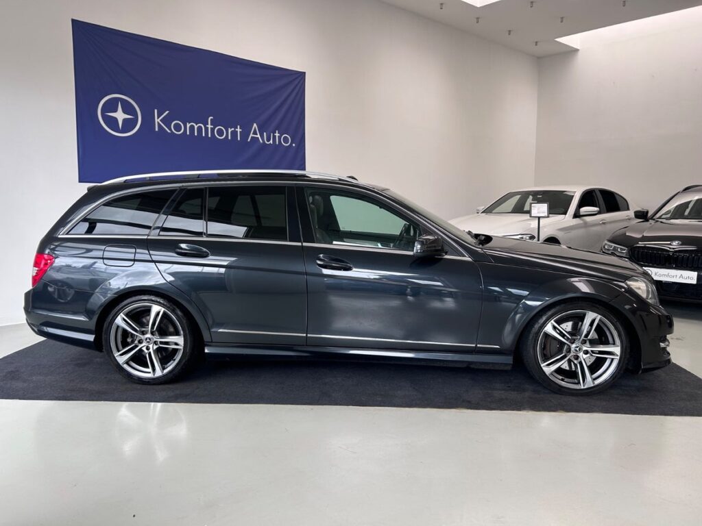 Mercedes C250 2,2 CDi AMG Line stc. aut. 4Matic 5d - Billede 3