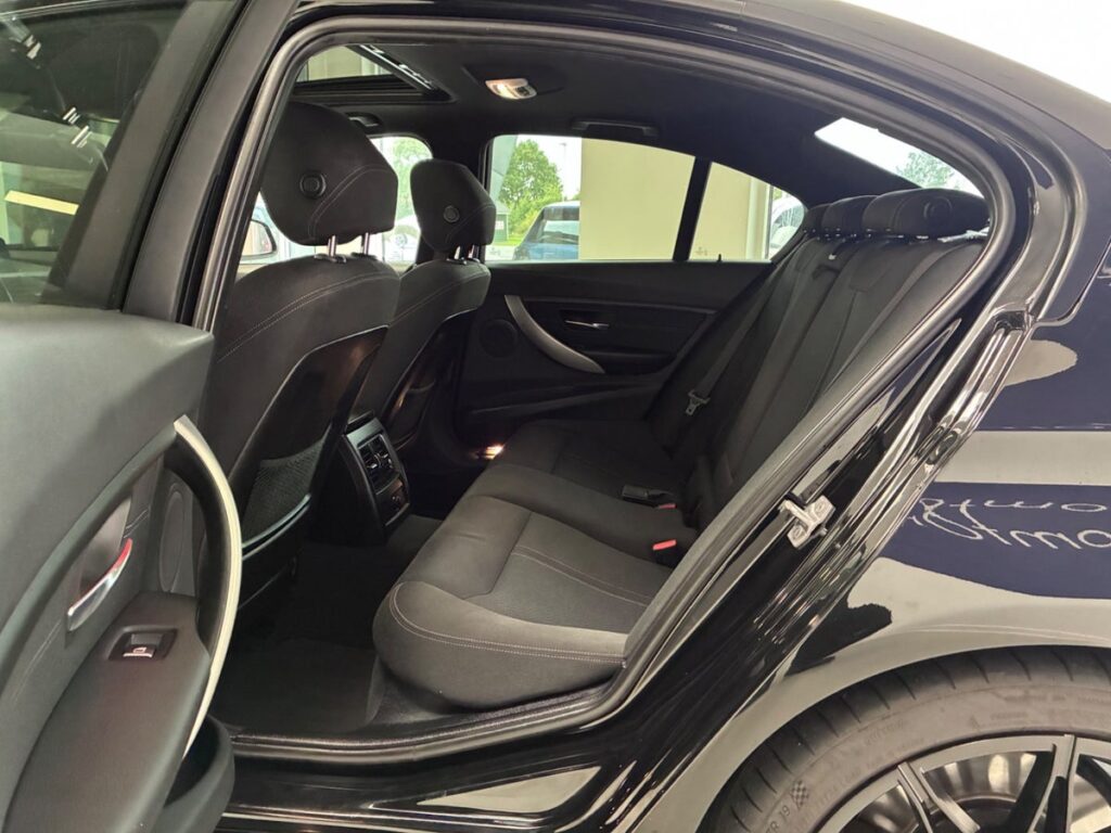 BMW 330d 3,0 M-Sport aut. 4d - Billede 16