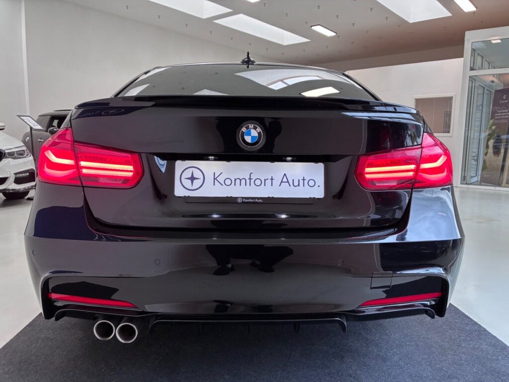 BMW 330d 3,0 M-Sport aut. 4d - Billede 17