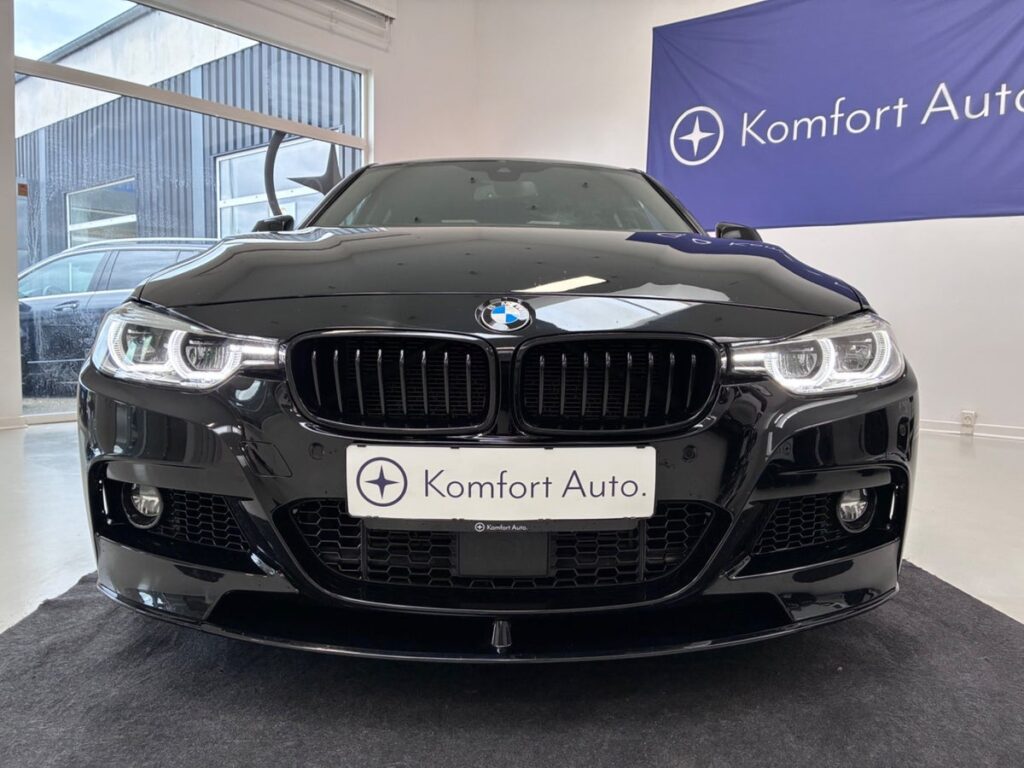 BMW 330d 3,0 M-Sport aut. 4d - Billede 2