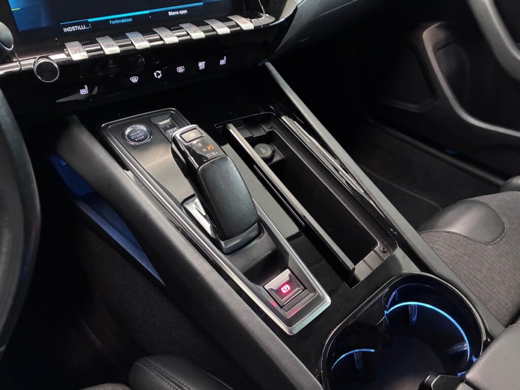 Peugeot 508 1,6 Hybrid Allure Pack SW EAT8 5d - Billede 12