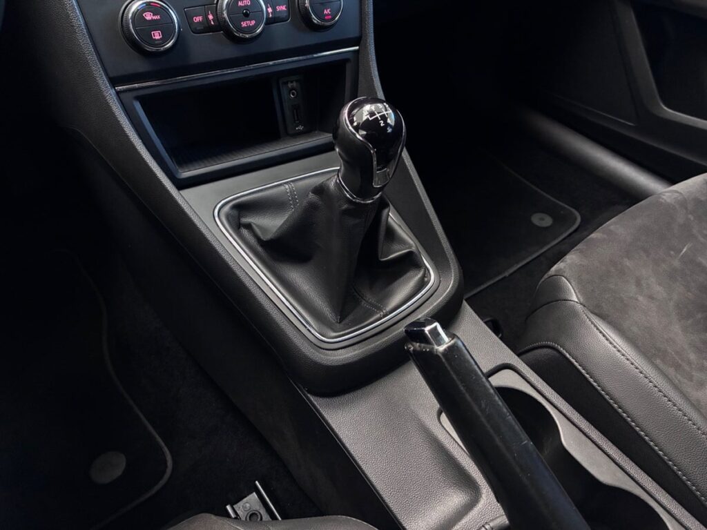 Seat Leon 1,6 TDi 110 Style 5d - Billede 12