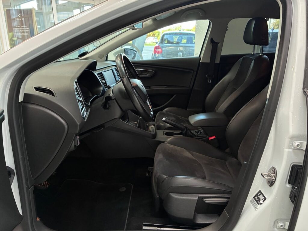 Seat Leon 1,6 TDi 110 Style 5d - Billede 4