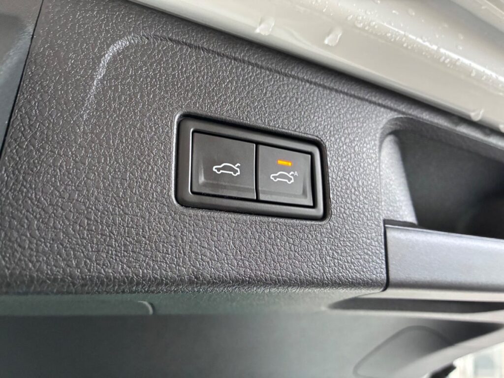 VW Passat 1,4 GTE+ Pro Variant DSG 5d - Billede 17