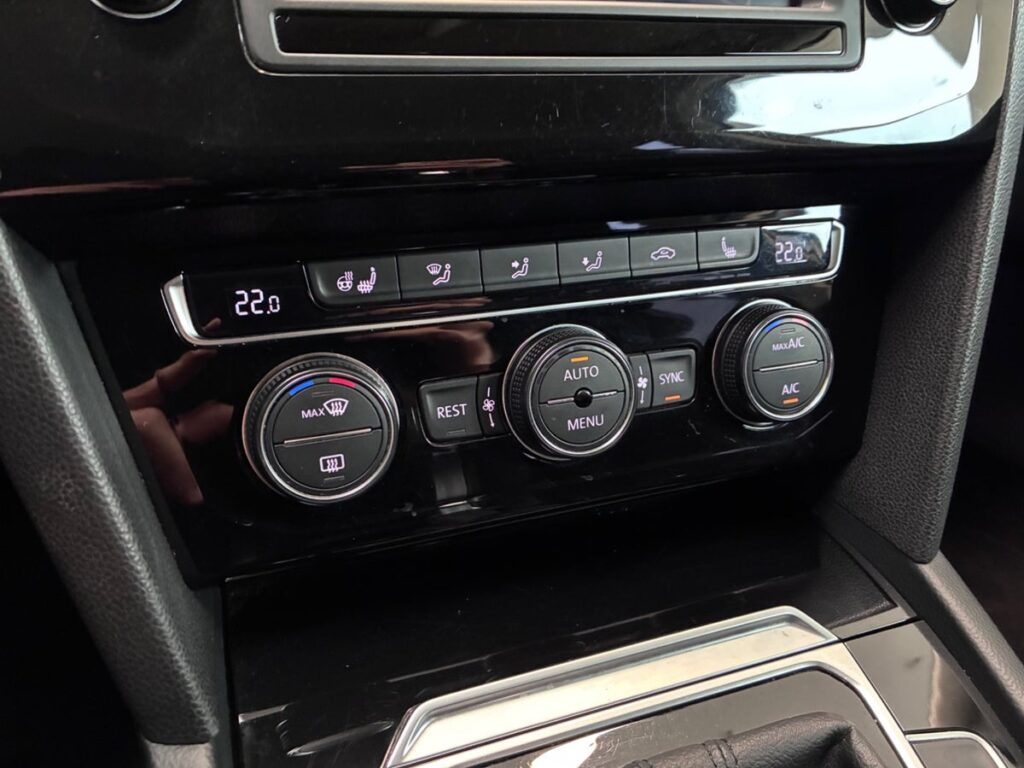 VW Passat 2,0 TDi 150 Comfortline Variant DSG 5d - Billede 12